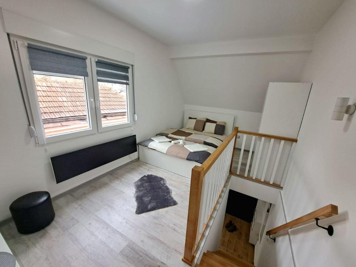 Mini Duplex Apartman Dusanovac Exteriör bild
