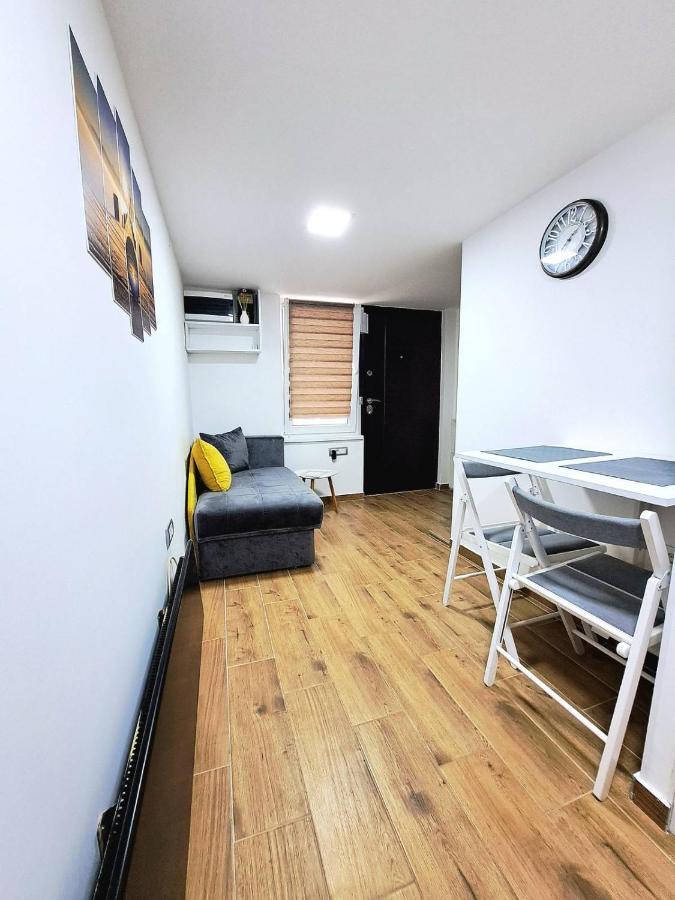 Mini Duplex Apartman Dusanovac Exteriör bild